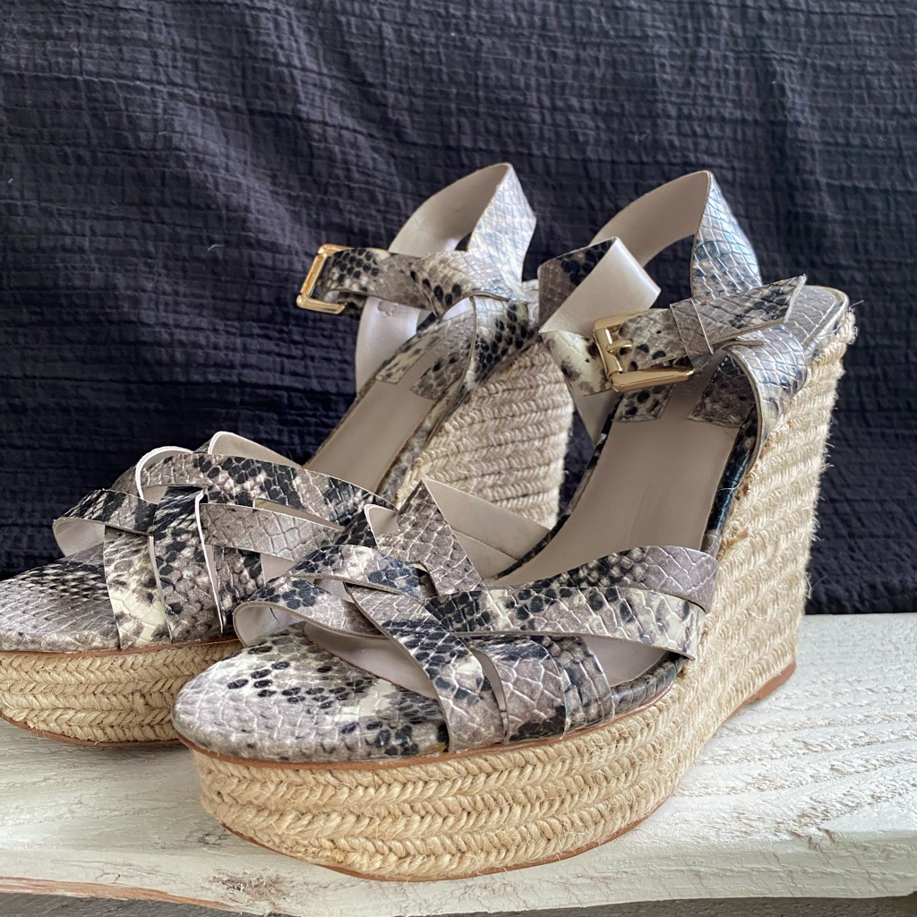 Zara Basic Wedges